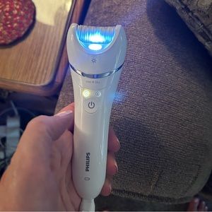 Philips Wet & Dry Epilator 8000